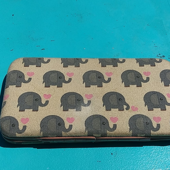 Wallet - Picture 4 of 4